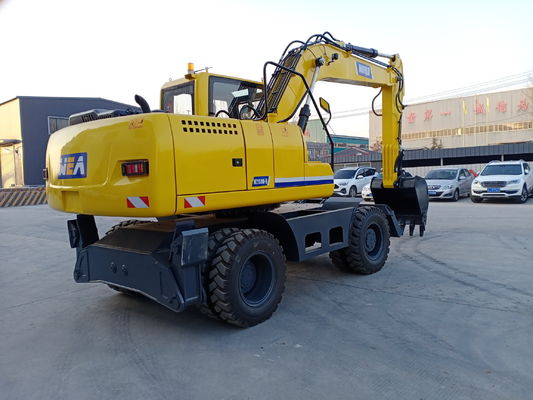 حفاری چرخ دار کوچک با ظرفیت مخزن سوخت 252 لیتر برای عملیات های مختلف